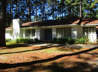 1002 Highland Cir, Magnolia, AR 71753