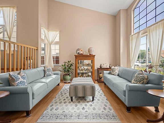 2nd image of 155 Suncrest Way