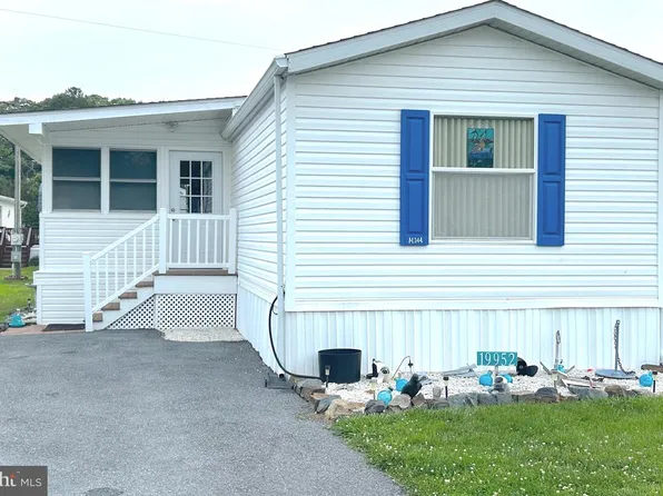 19952 Atlantic Ave, Rehoboth Beach, DE 19971