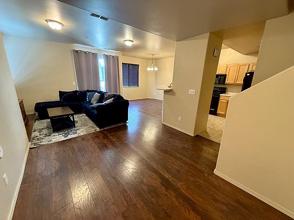 2nd image of 8458 S Yellow Poppy Dr