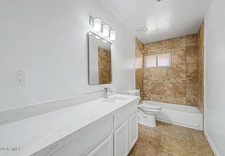 2601 E Dahlia Dr — Photo 25