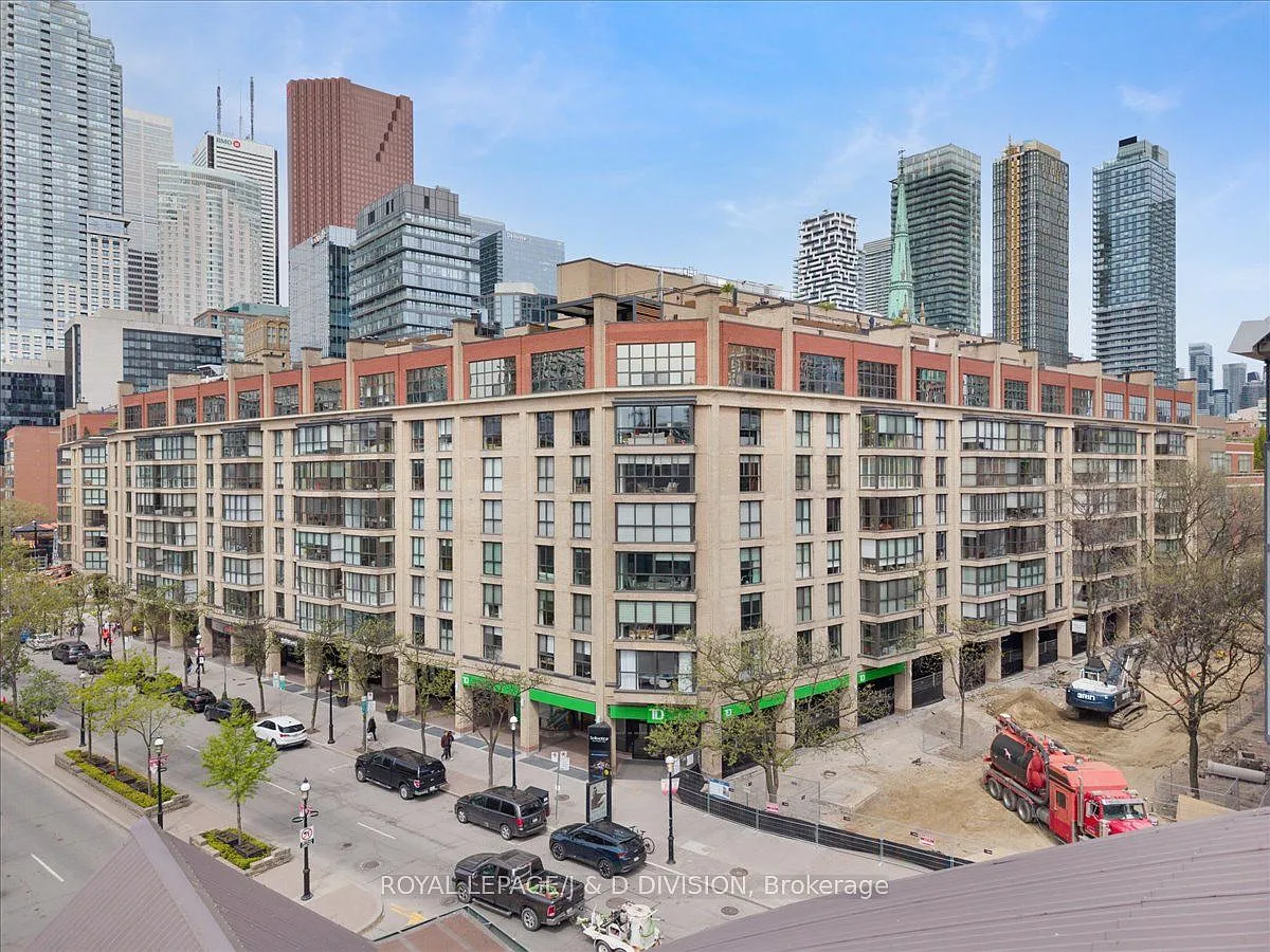Building Photo - 80 Front St E #424