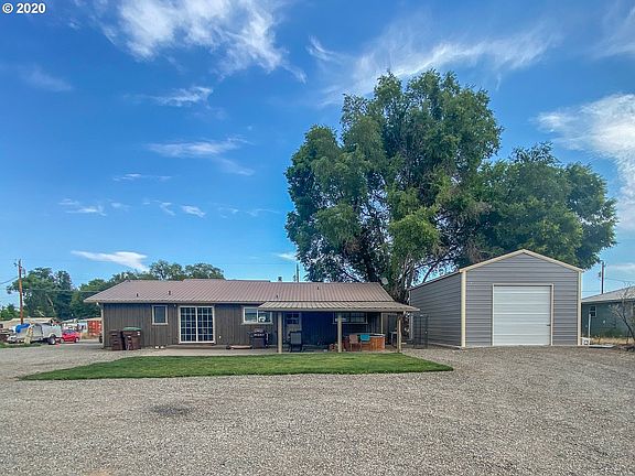 3rd image of 2602 NW Brookfield Ct