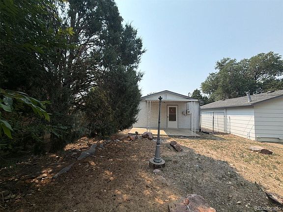3rd image of 1815 W 17th Street