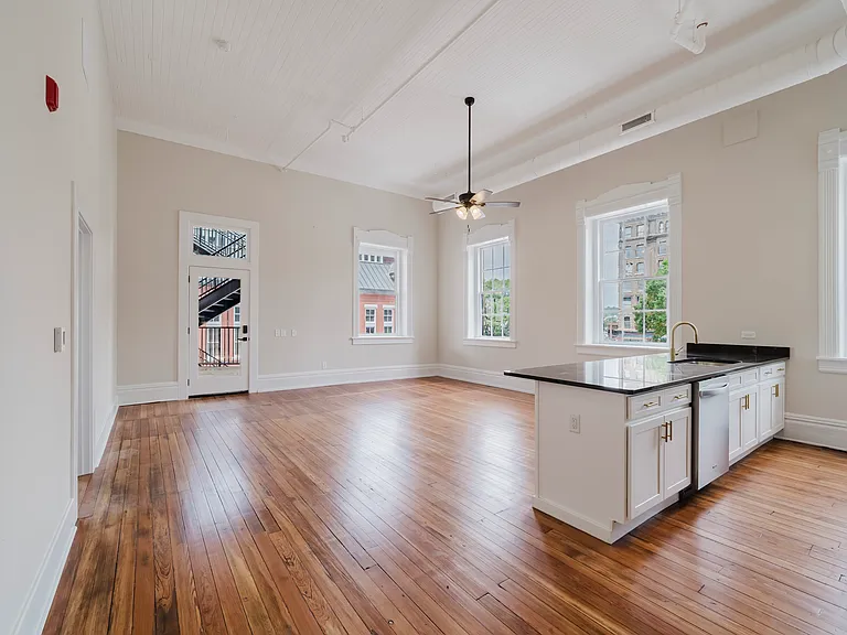 315 Cotton Ave #203 — Photo 18