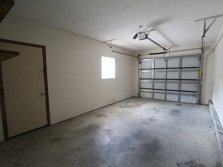5250 Powrie Dr — Photo 11