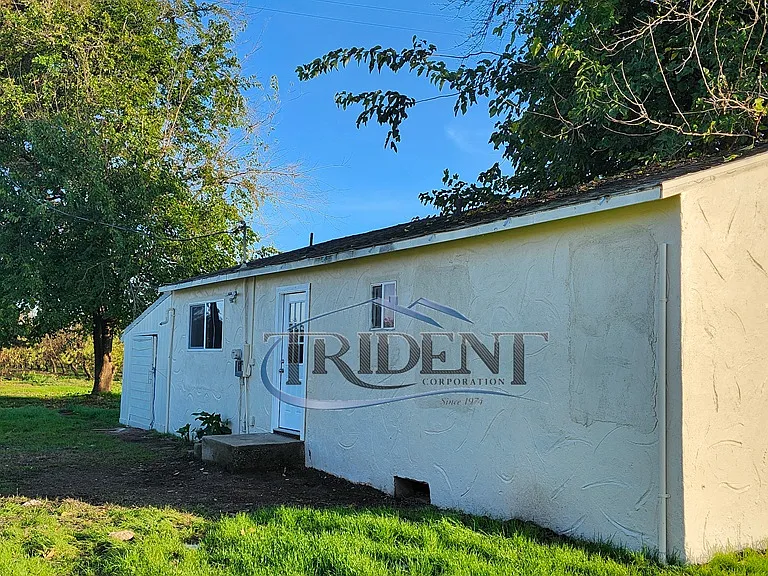 11363 Highway 70 #B — Photo 1