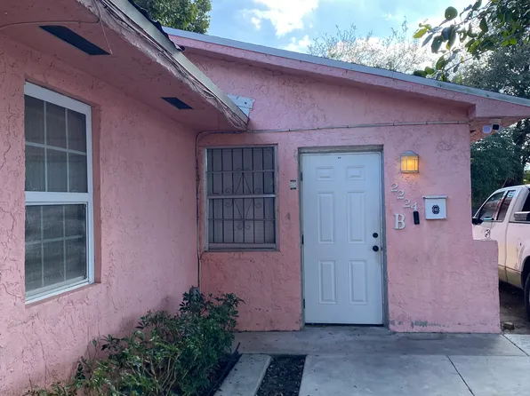 2224 NW 82nd St #B, Miami, FL 33147