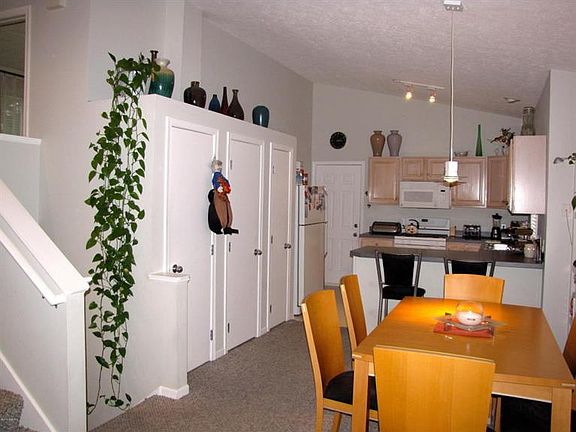 3rd image of 2511 Walker Woods Ct NW
