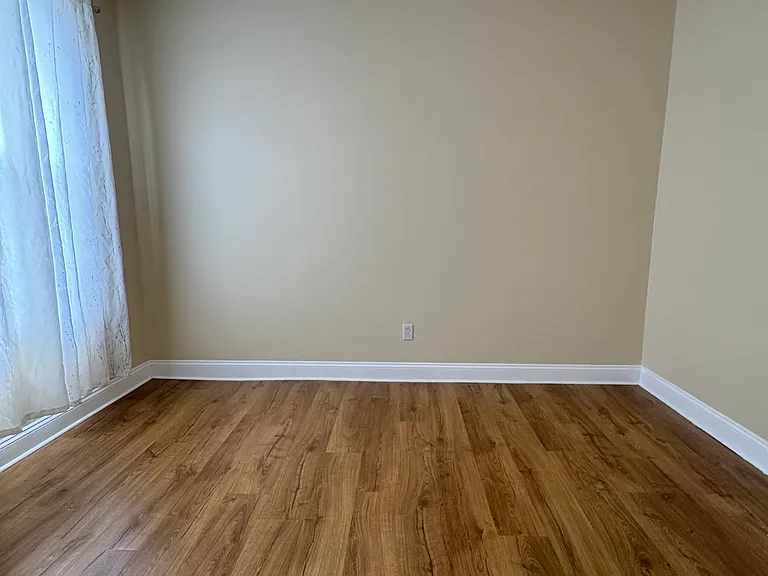 926 E 223rd St #2 — Photo 1