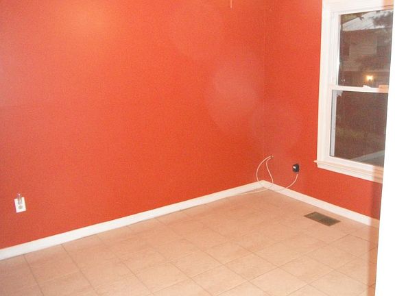 Eat-in-area of kitchen