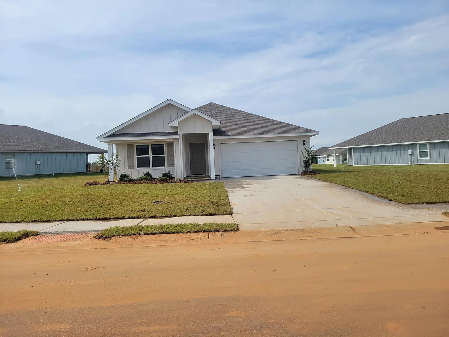 4 bed, 1787 sqft, $2,200 — Photo 2