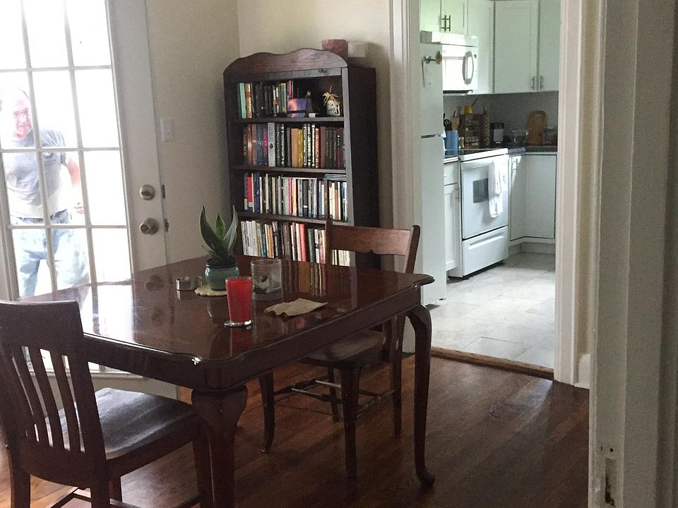 1st image of 114 Sunset Dr