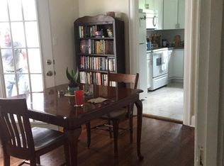 114 Sunset Dr, Charleston, WV 25301