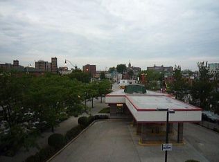 242 W Cermak Rd, Chicago, IL 60616