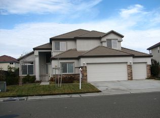 10069 Silver Legend Dr, Sacramento, CA 95829