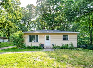 4329 Laura Ave NW, Comstock Park, MI 49321