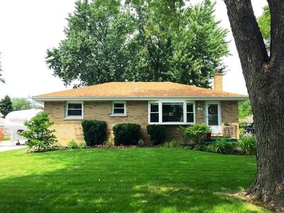 38 W 56th St, Westmont, IL, 60559