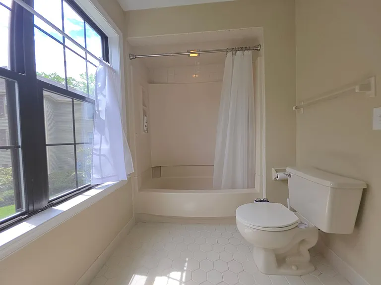 2708 Ridgefield Ct — Photo 14