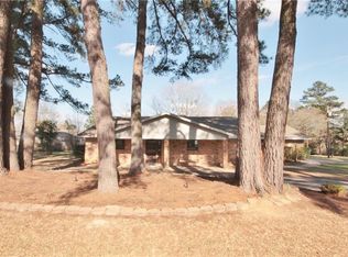 1151 Fairway Dr W, Hideaway, TX 75771