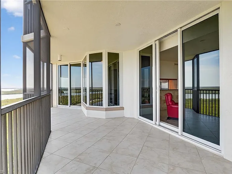 1060 Borghese Ln #1005 — Photo 24