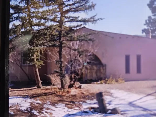 107 Latilla Ln, Taos, NM 87571