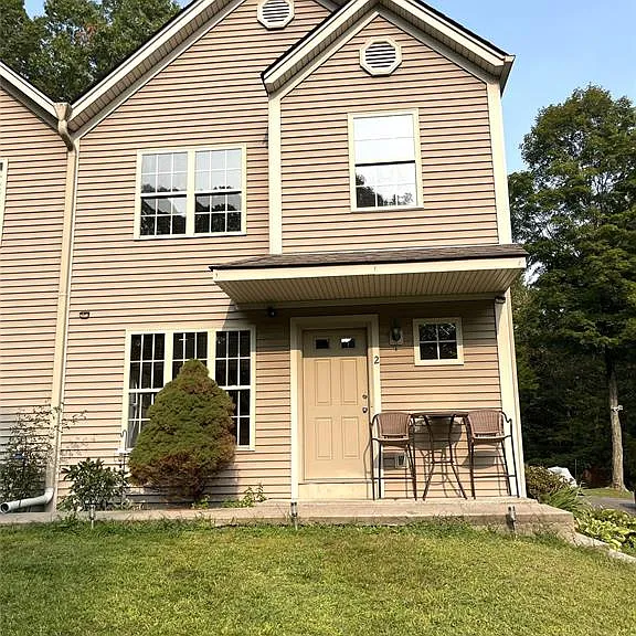 215 Rabbit Run Rd #2 — Photo 1