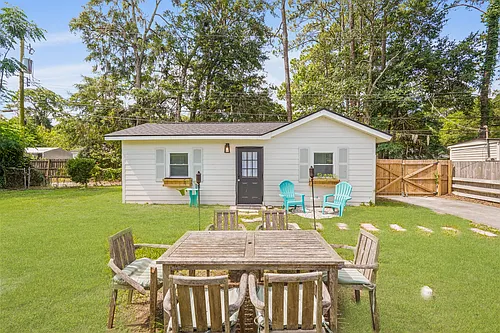 1815 E Derenne Ave #B Photo 1 1815 E Derenne Ave #B Photo 1