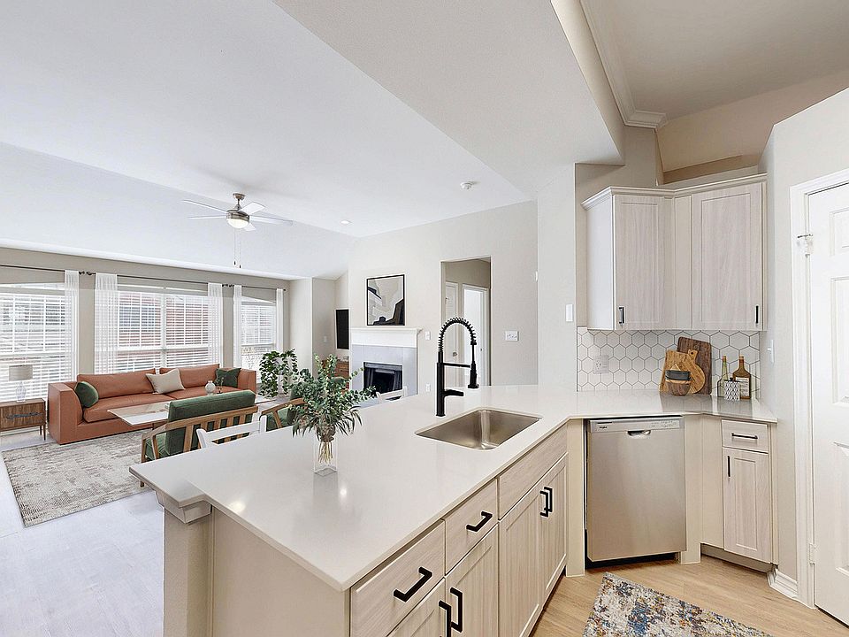 Newly Renovated Kitchen with Quartz Countertops