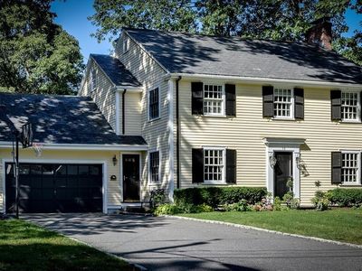 58 Fiske Rd, Wellesley, MA, 02481