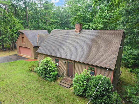 5th image of 653 Townsend Rd
