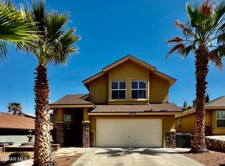 6633 Parque Del Sol Dr, El Paso, TX 79911