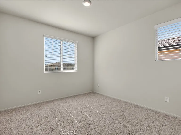 19215 Horseshoe Bend Rd — Photo 33