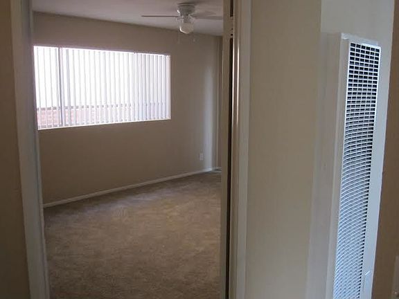 5th image of 1746 W 146th St