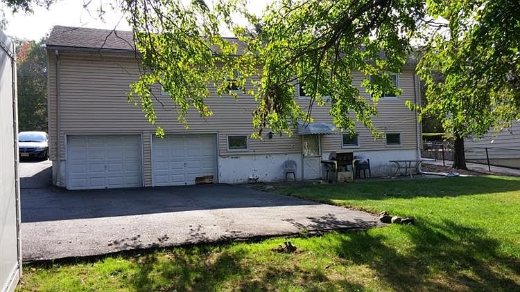2nd image of 281 Prospect Ave