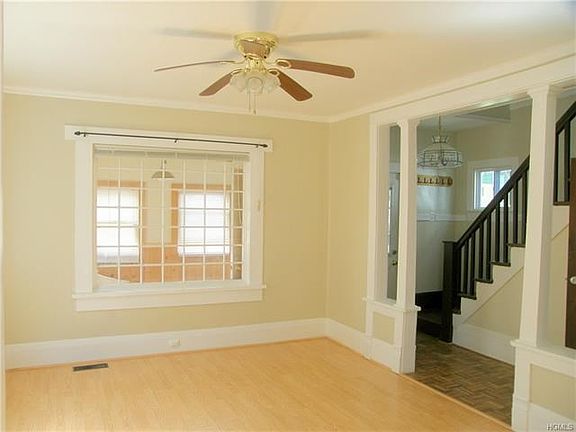 3rd image of 46 Poplar St