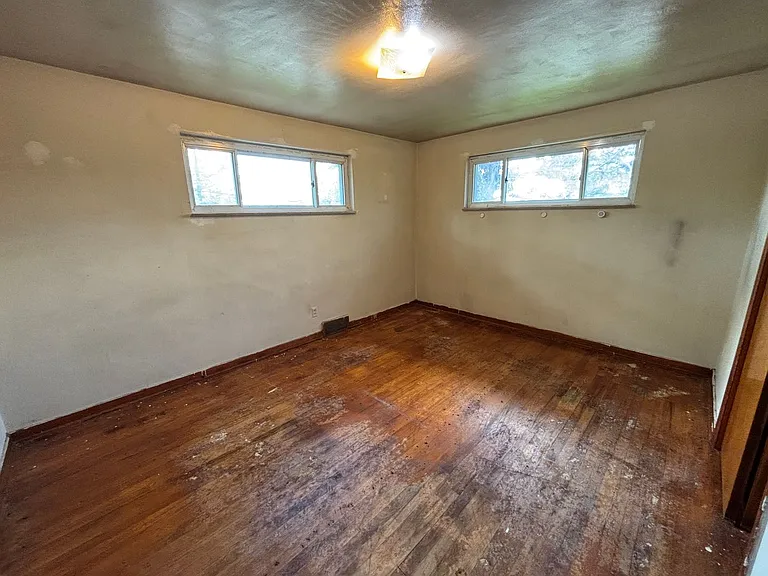 251 Selvin Dr — Photo 19