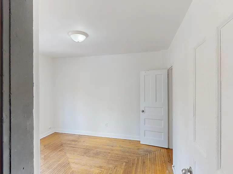 53 Hepbourne St #2 — Photo 15