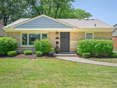 814 S Hawthorne Ave, Elmhurst, IL, 60126