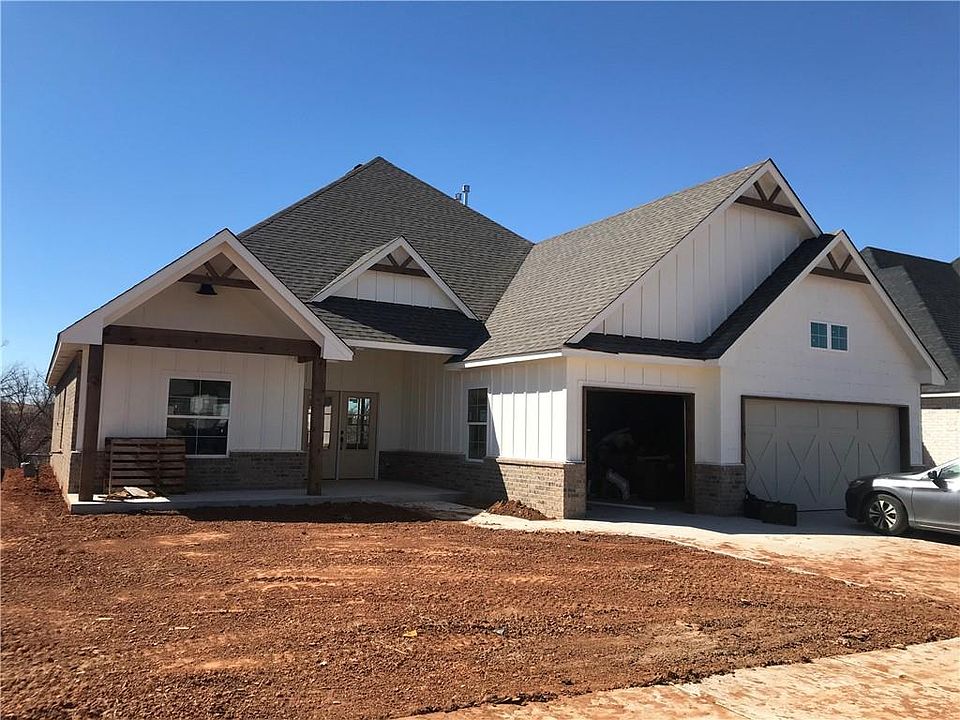 1st image of 10605 Wild Horse Creek Dr