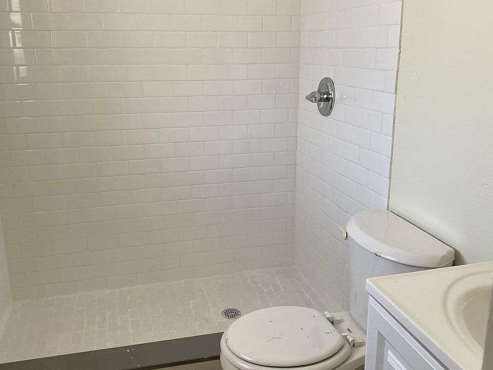 1st image of 5411 Fairwood Way #302