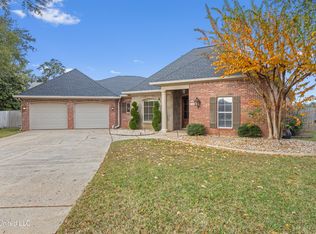 430 Sanlenay Ct, Biloxi, MS 39531