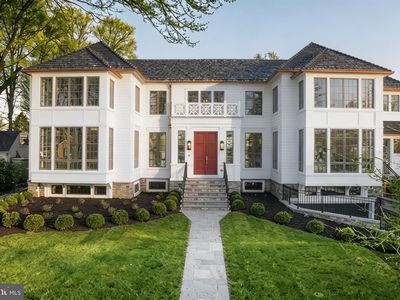 5042 Overlook Rd NW, Washington, DC, 20016