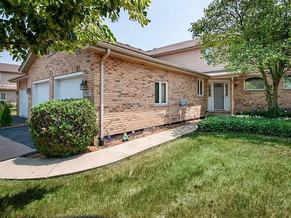 2nd image of 7917 Richardson Ln