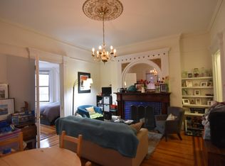 162 Commonwealth Ave #3C, Boston, MA 02116