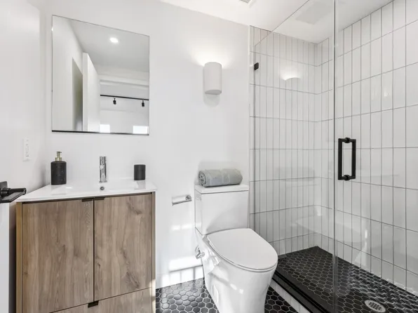 328 Pacific Avenue image 18 of 85