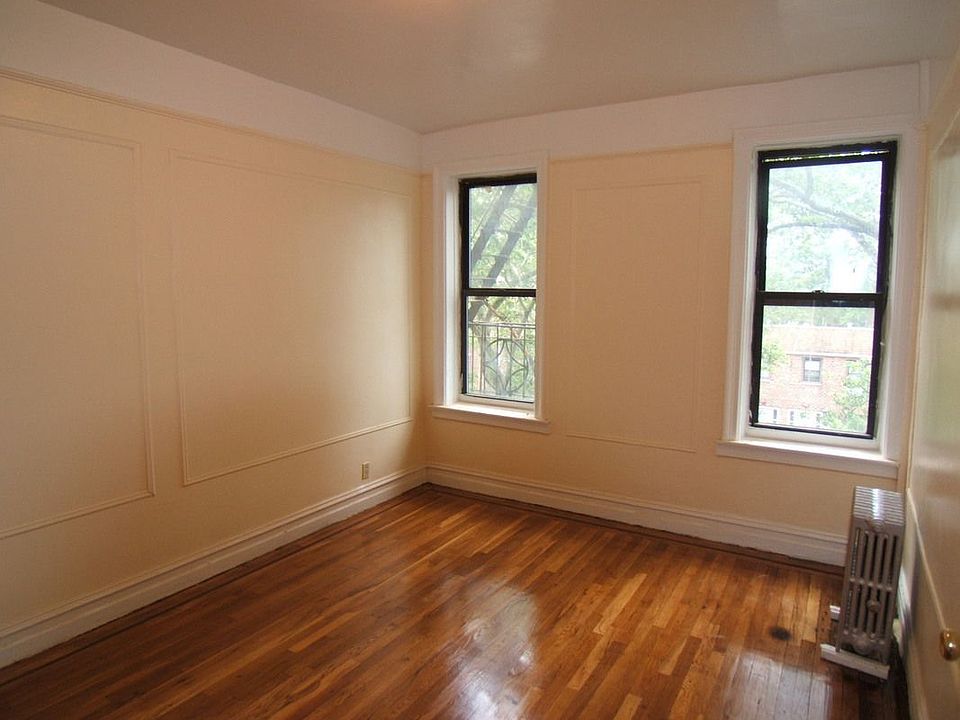 2nd image of 335 Lefferts Ave APT C8