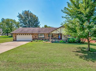 4521 Limestone Rd, Bartlesville, OK 74006
