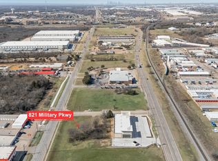 821 Military Pkwy, Mesquite, TX 75149