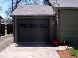 125 Cedar St, Shady Cove, OR